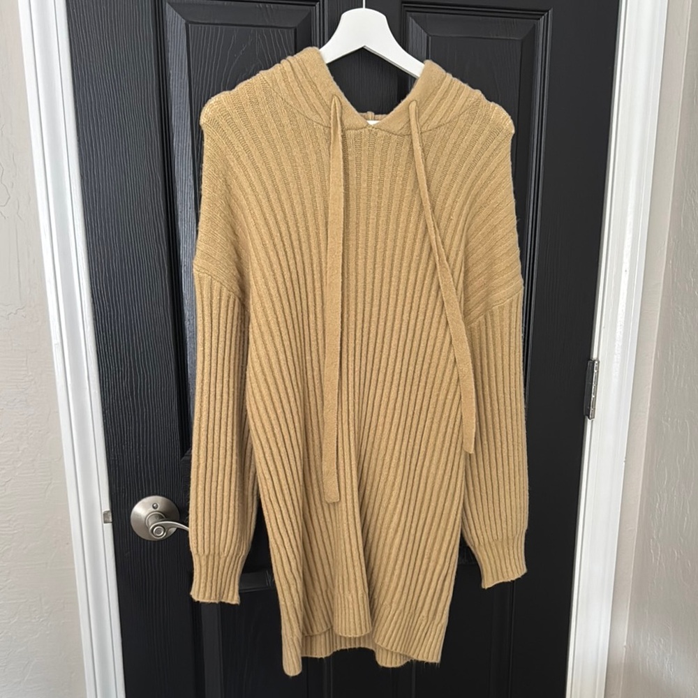 NASTY GAL Tan Ribbed Knit Sweater